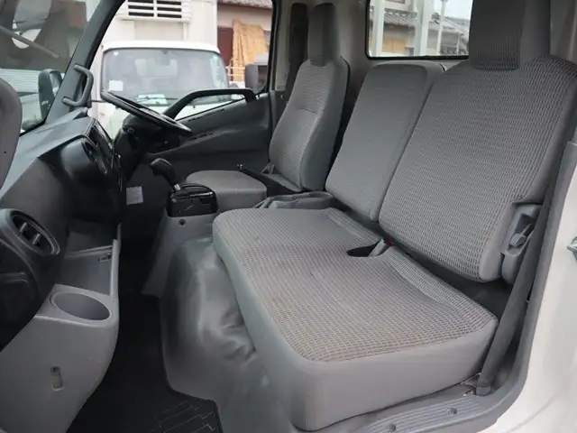 トヨタ ダイナ 小型 平ボディ TPG-XZU722 H31/R1の中古トラック画像12