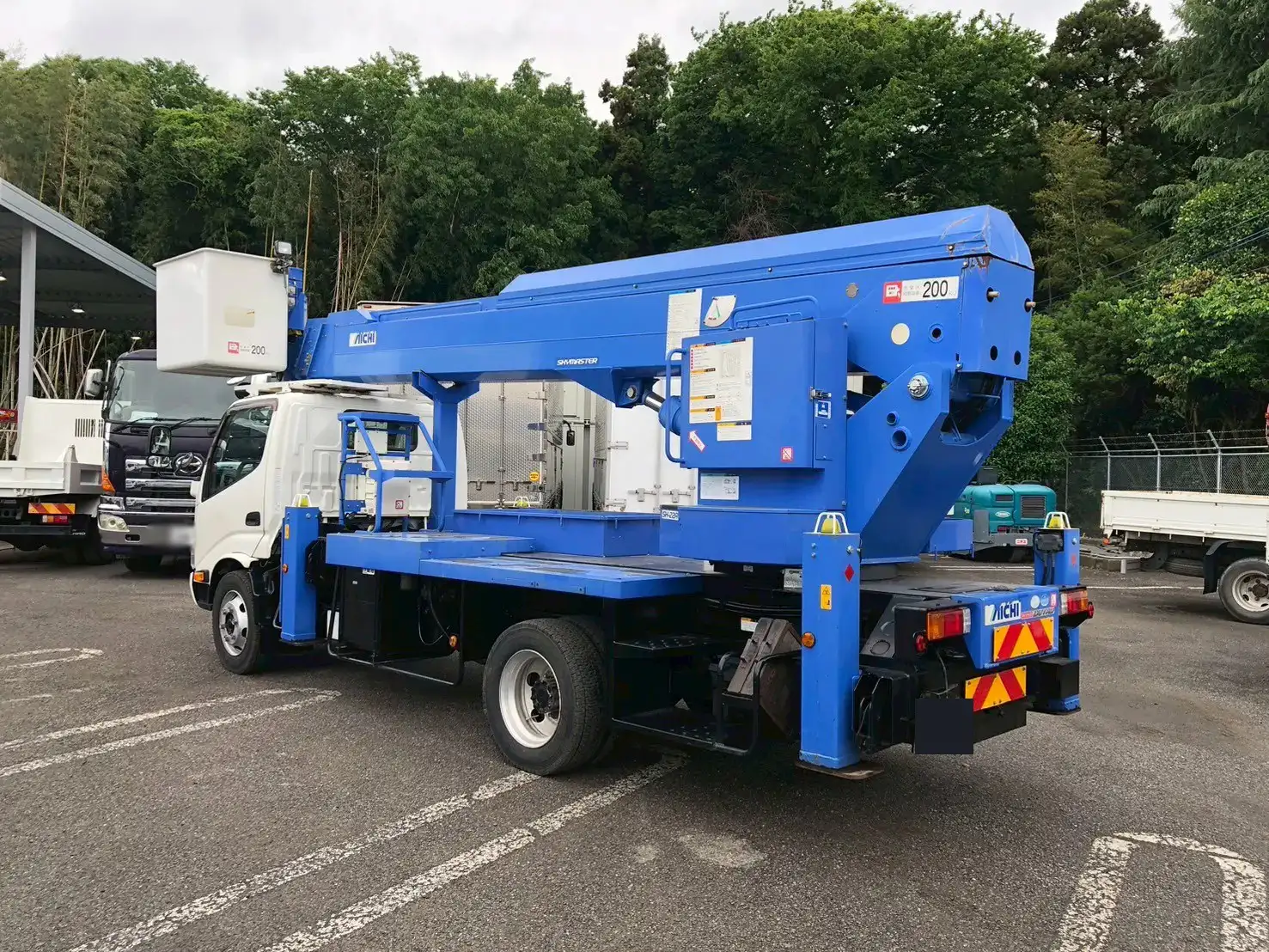 日野 デュトロ 小型 高所・建柱車 高所作業車 TKG-XZU650Fの中古トラック画像5