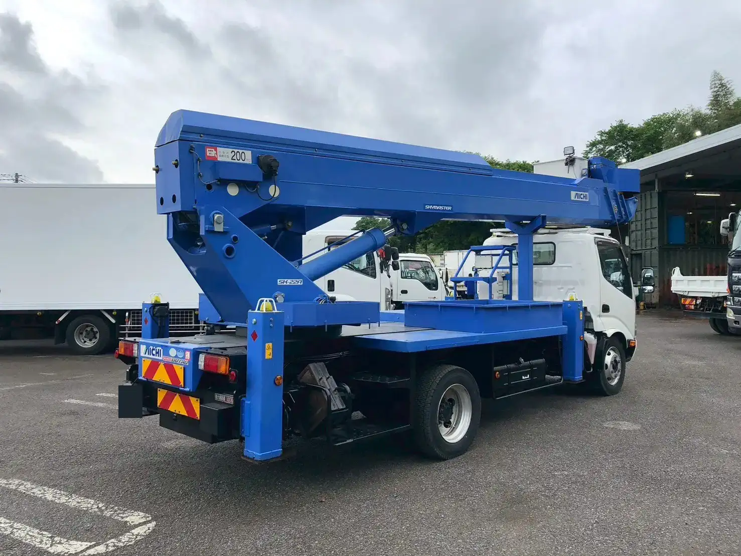 日野 デュトロ 小型 高所・建柱車 高所作業車 TKG-XZU650Fの中古トラック画像3