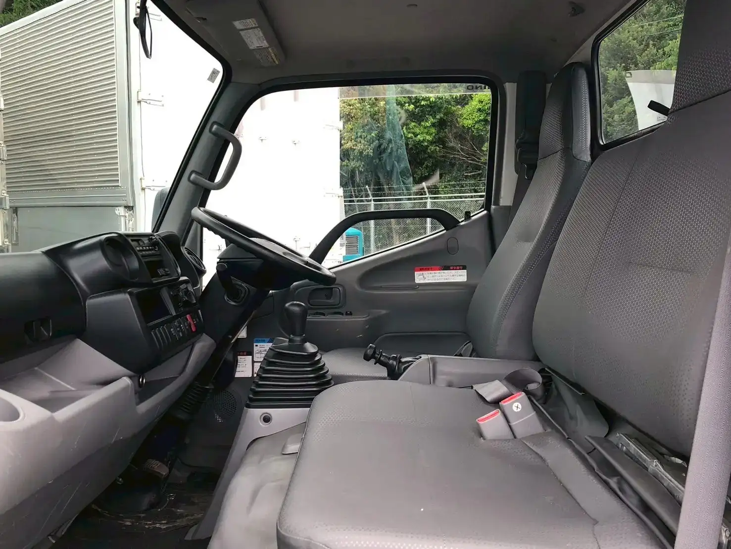 日野 デュトロ 小型 高所・建柱車 高所作業車 TKG-XZU650Fの中古トラック画像13