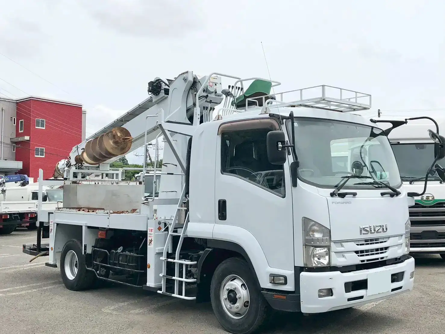いすゞ フォワード 中型/増トン 高所・建柱車 建柱車 ベッドの中古トラック画像2