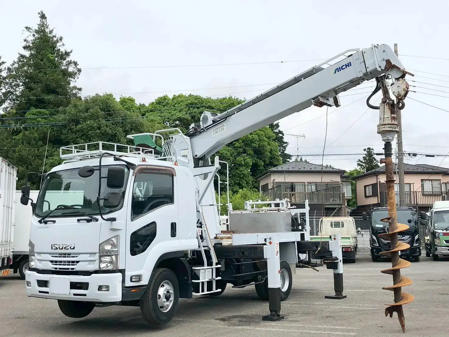 いすゞ フォワード 中型/増トン 高所・建柱車 建柱車 ベッドの中古トラック画像6