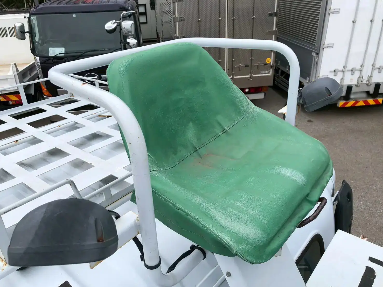 いすゞ フォワード 中型/増トン 高所・建柱車 建柱車 ベッドの中古トラック画像8