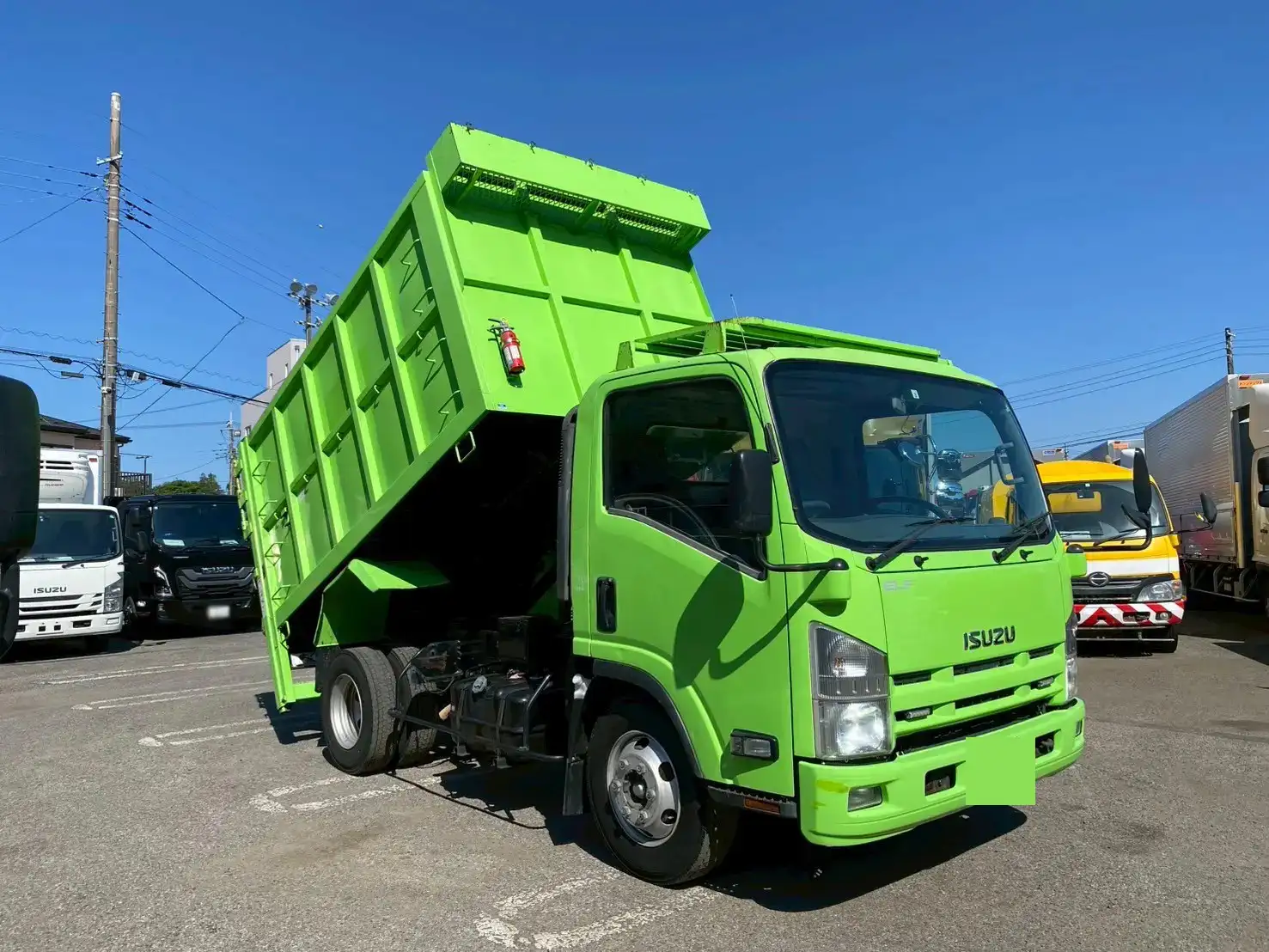 いすゞ エルフ 小型 ダンプ 土砂禁 SKG-NPR85YNの中古トラック画像2