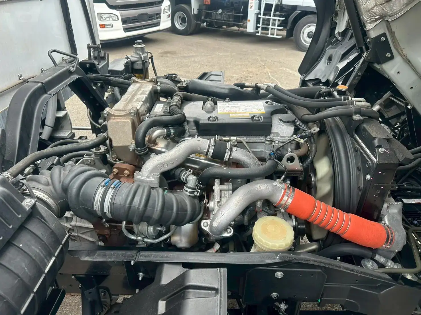 日産UD コンドル 中型/増トン 冷凍冷蔵 中温 エアサスの中古トラック画像19
