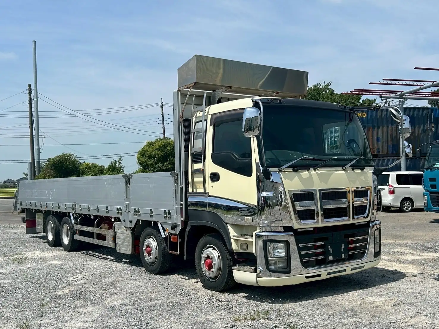 いすゞ ギガ 大型 平ボディ アルミブロック エアサスの中古トラック画像2