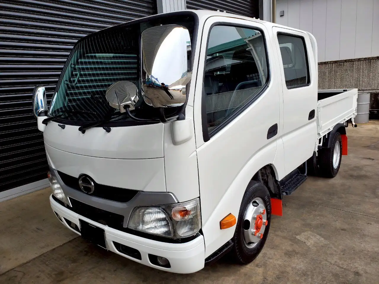 日野 デュトロ 小型 平ボディ Wキャブ ｜画像1