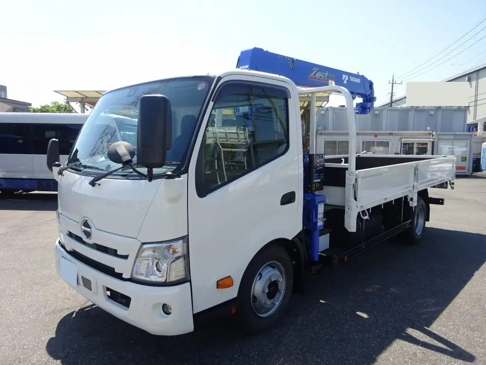 日野 デュトロ 小型 クレーン付 4段 ラジコン｜画像1