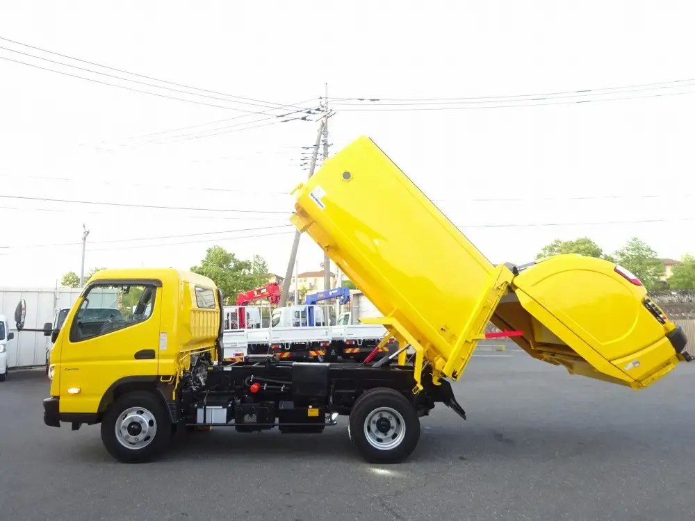 三菱 キャンター 小型 パッカー車 巻き込み式 回転ダンプ式の中古トラック画像4