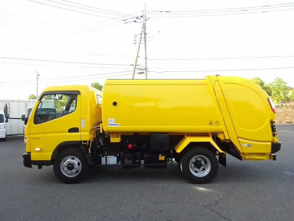 三菱 キャンター 小型 パッカー車 巻き込み式 回転ダンプ式の中古トラック画像5