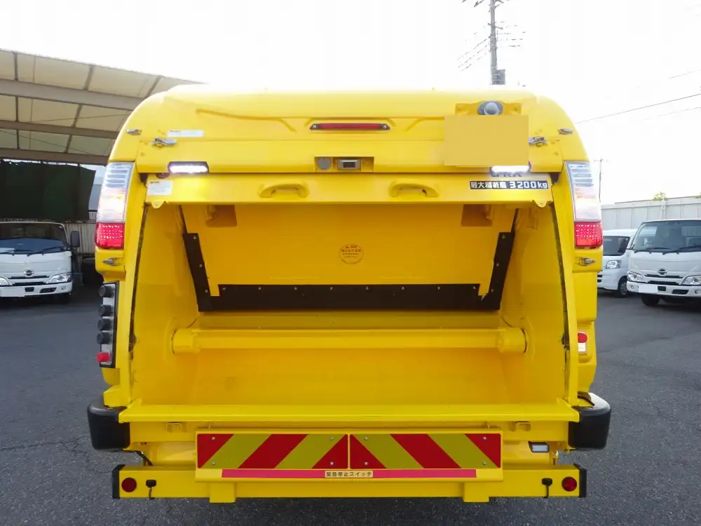 三菱 キャンター 小型 パッカー車 巻き込み式 回転ダンプ式の中古トラック画像6