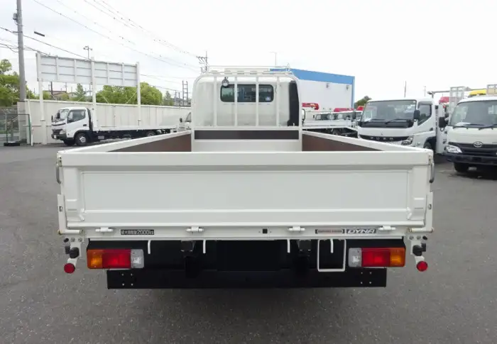 トヨタ ダイナ 小型 平ボディ 2KG-XZU775 R5の中古トラック画像5