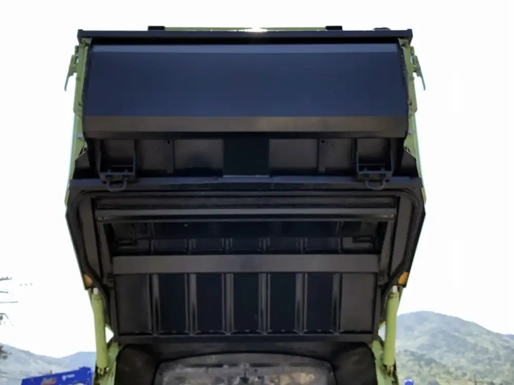 いすゞ エルフ 小型 パッカー車 プレス式 SKG-NPR85YNの中古トラック画像6