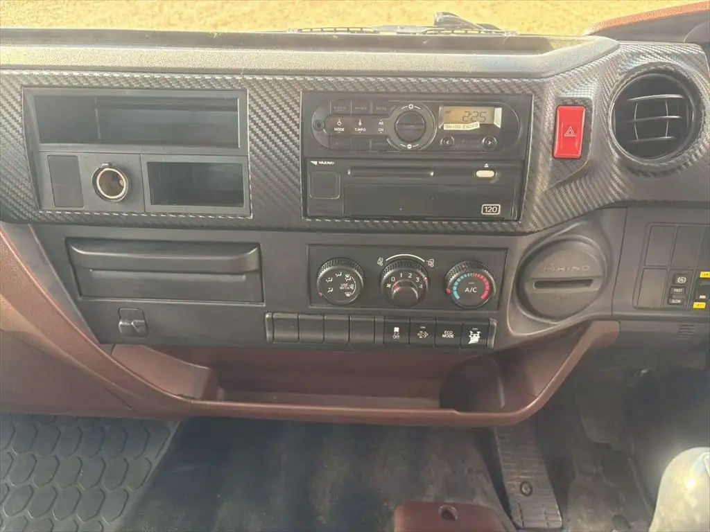 日野 レンジャー 中型/増トン パッカー車 プレス式 2KG-FC2ABAの中古トラック画像16