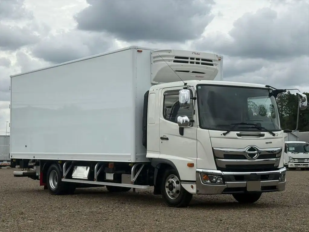 日野 レンジャー 中型/増トン 冷凍冷蔵 低温 パワーゲートの中古トラック画像2