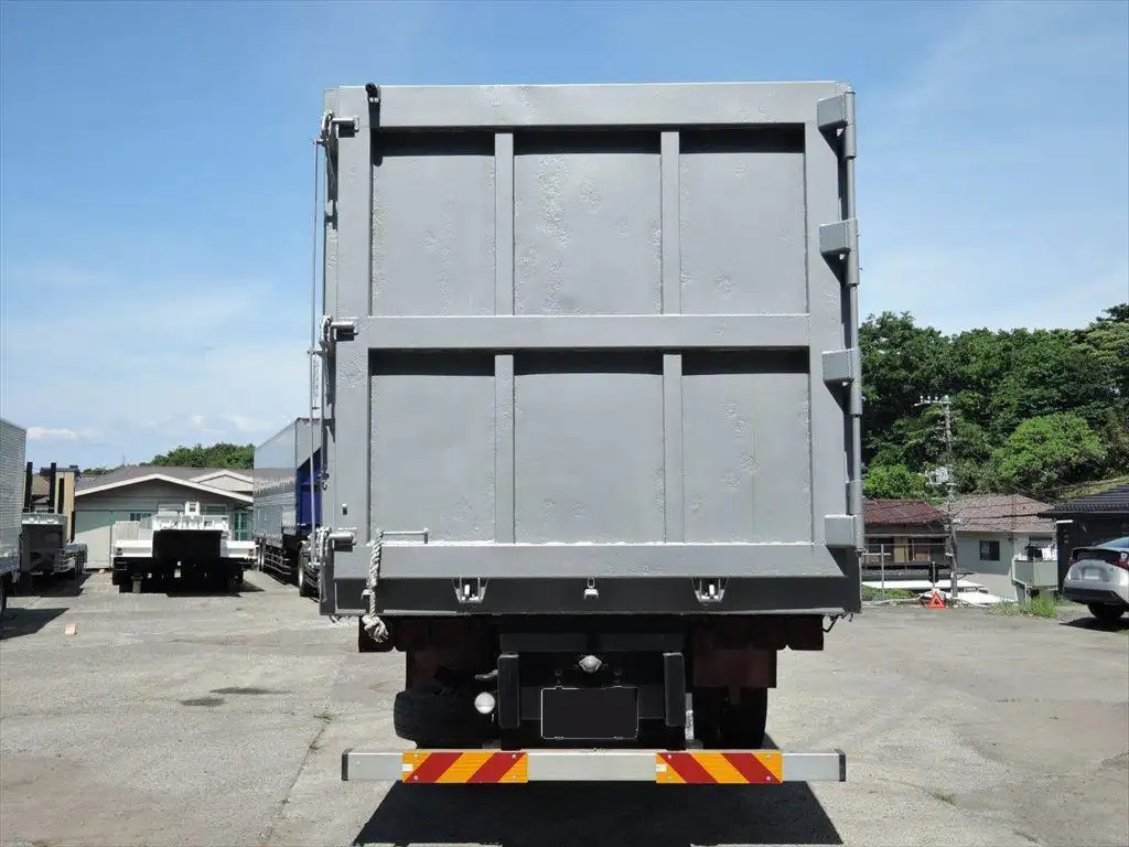 いすゞ ギガ 大型 特殊車両 QKG-CYM77A H25の中古トラック画像4