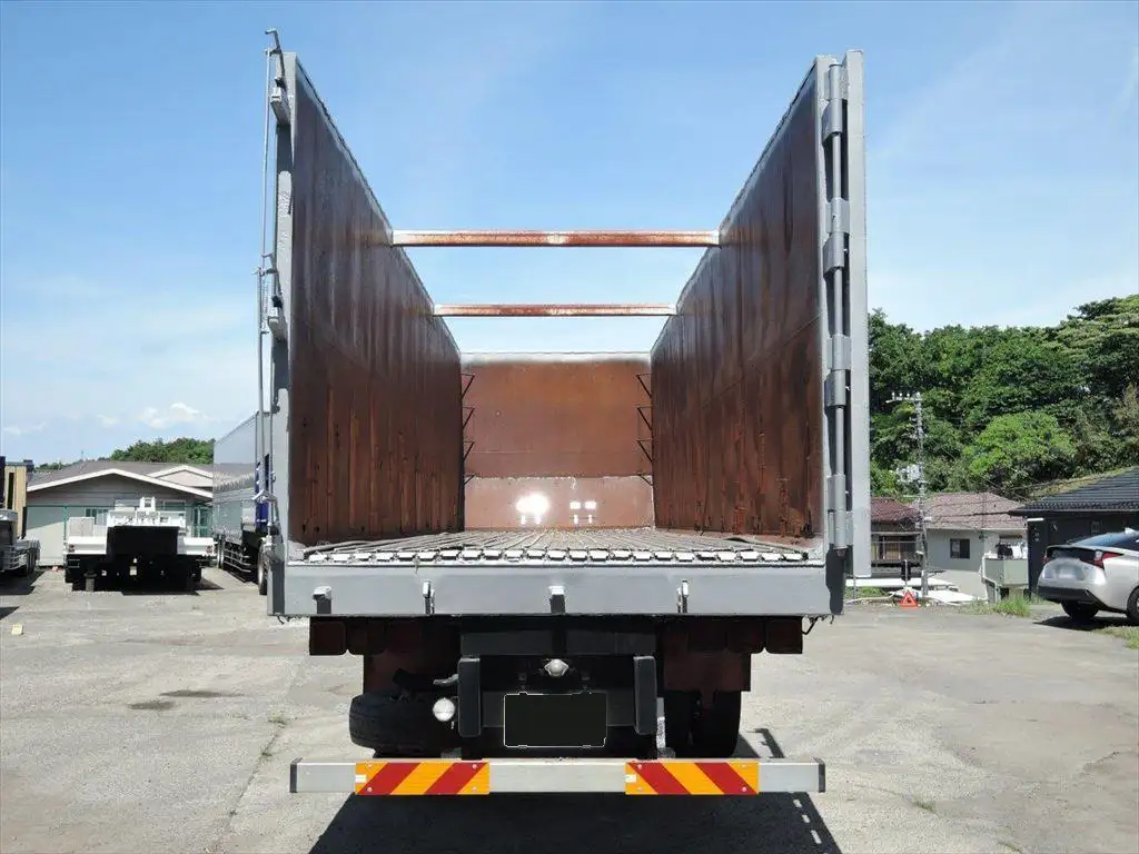 いすゞ ギガ 大型 特殊車両 QKG-CYM77A H25の中古トラック画像7
