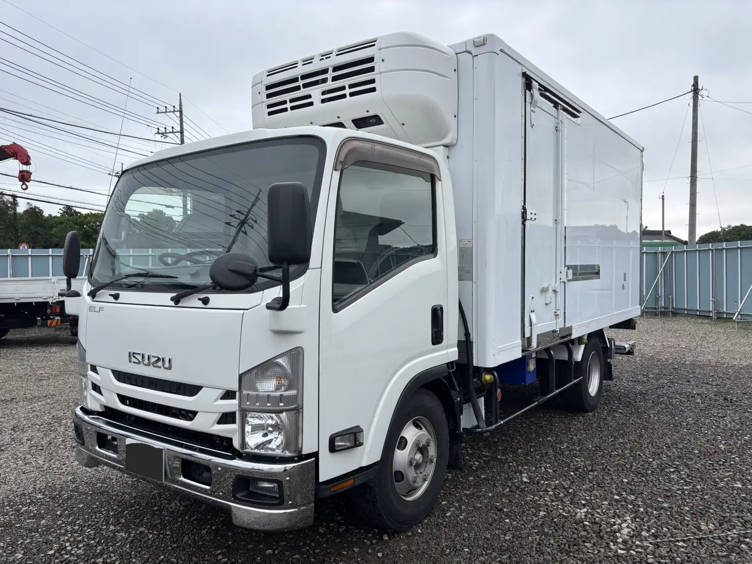 いすゞ エルフ 小型 冷凍冷蔵 低温 パワーゲート の中古トラック【車両No.188079】