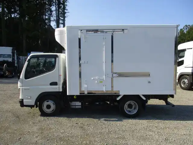 三菱 キャンター 小型 冷凍冷蔵 低温 床ステンの中古トラック画像5