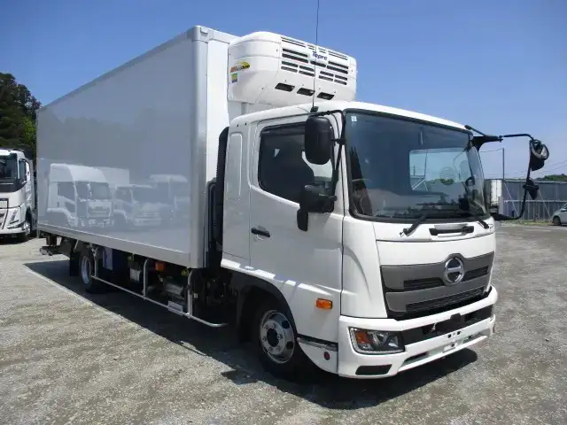 日野 レンジャー 中型/増トン 冷凍冷蔵 低温 パワーゲートの中古トラック画像2