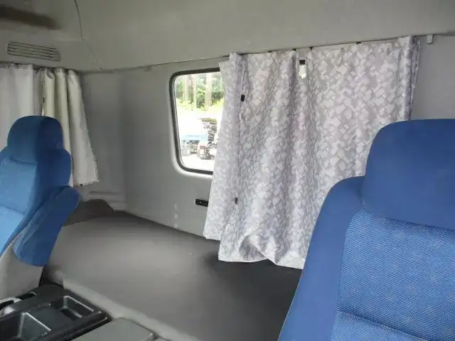 いすゞ ギガ 大型 トラクター ハイルーフ 1デフの中古トラック画像12
