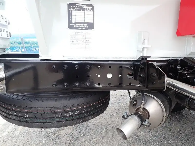 三菱 キャンター 小型 タンク車 ローリー 2RG-FEAV0の中古トラック画像像17