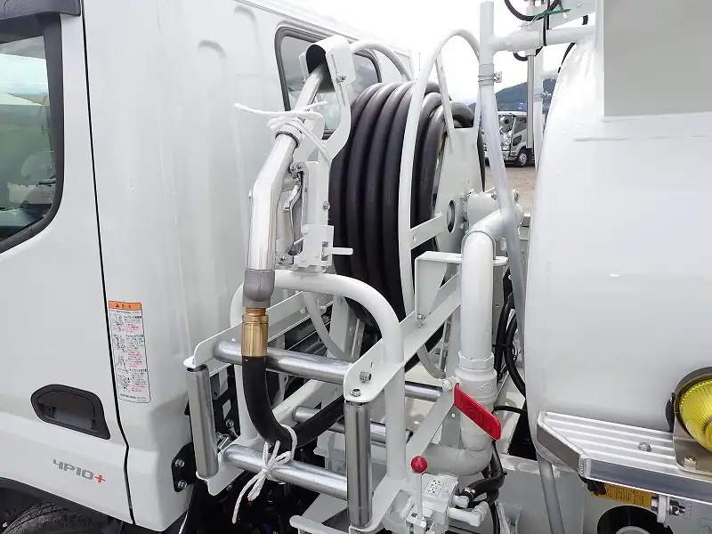 三菱 キャンター 小型 タンク車 ローリー 2RG-FEAV0の中古トラック画像8