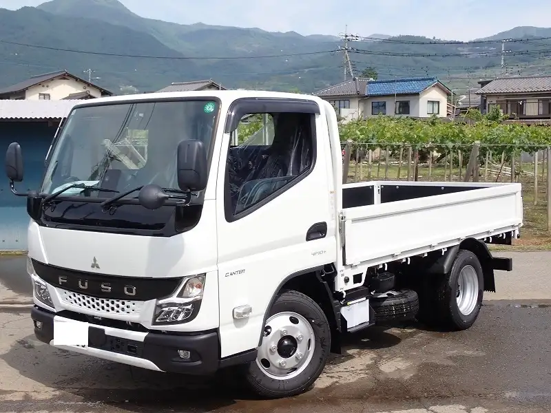 三菱 キャンター 小型 平ボディ 2RG-FBAV0 R7 の中古トラック【車両No.188219】