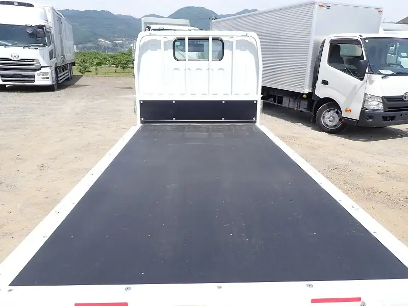 三菱 キャンター 小型 平ボディ 2RG-FBAV0 R7の中古トラック画像9