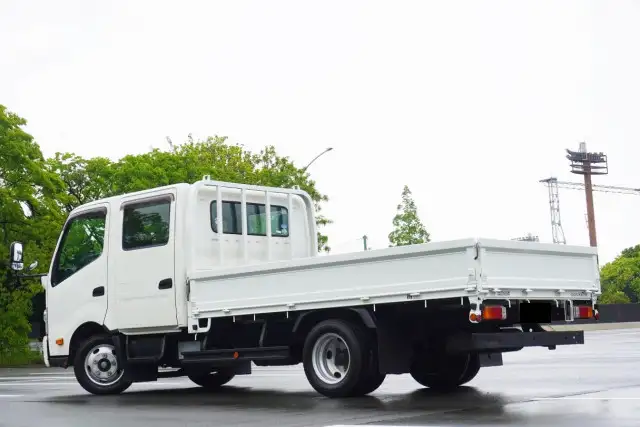 トヨタ トヨエース 小型 平ボディ Wキャブ TKG-XZU710の中古トラック画像5