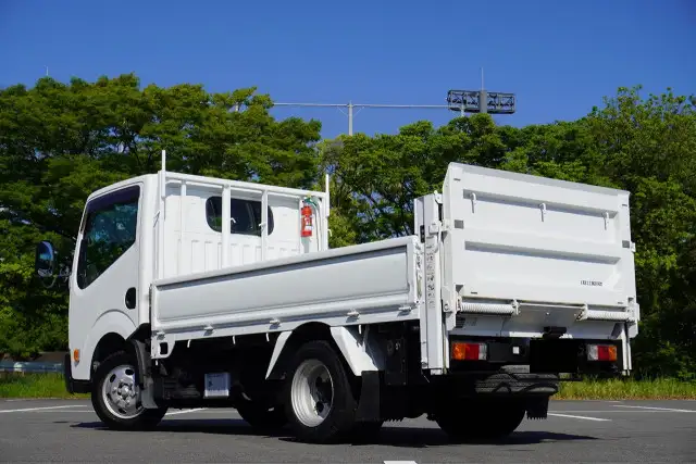 日産 アトラス 小型 平ボディ パワーゲート 床鉄板の中古トラック画像5