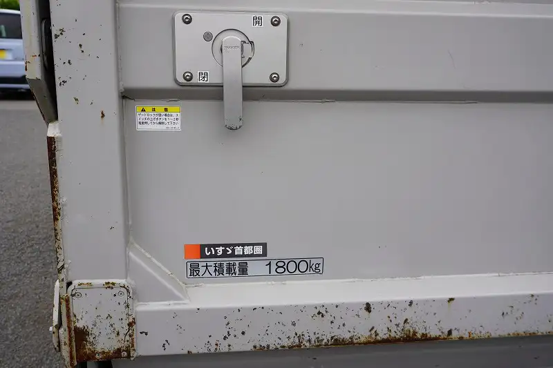 いすゞ エルフ 小型 アルミバン パワーゲート サイドドアの中古トラック画像8