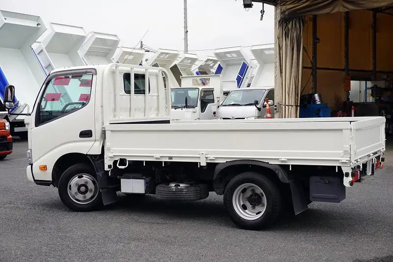 日野 デュトロ 小型 平ボディ 2RG-XZC605M R2の中古トラック画像4