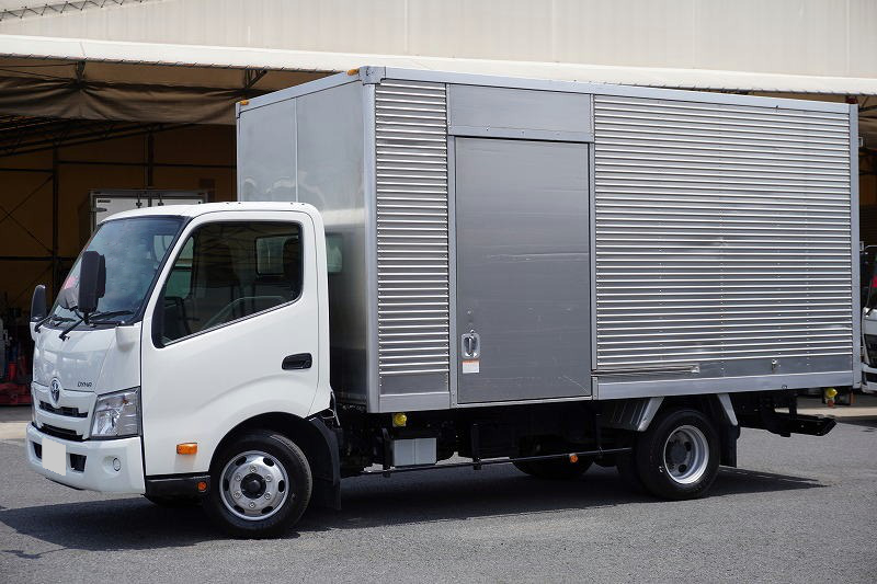 トヨタ ダイナ 小型 アルミバン パワーゲート 2KG-XZU712 の中古トラック【車両No.188607】