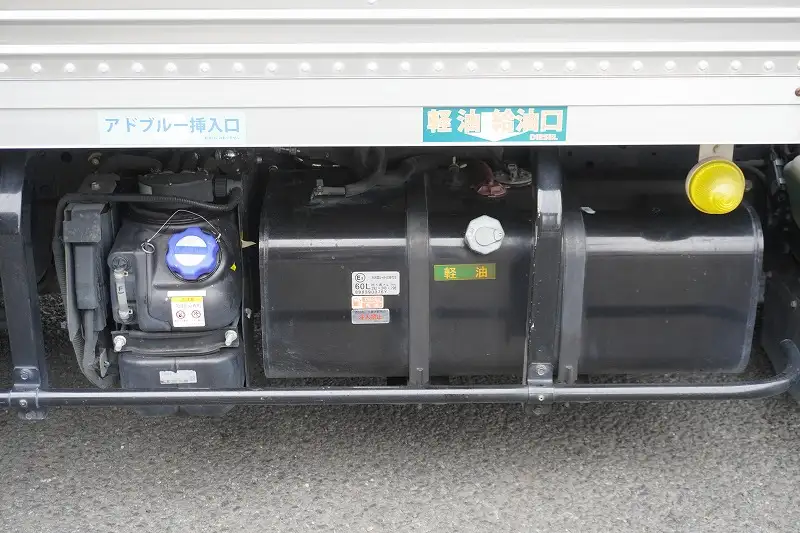 いすゞ エルフ 小型 アルミバン 2RG-NLR88AN R2の中古トラック画像16