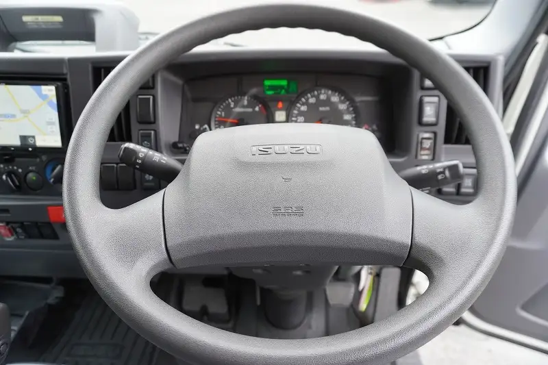 いすゞ エルフ 小型 アルミバン 2RG-NLR88AN R2の中古トラック画像12