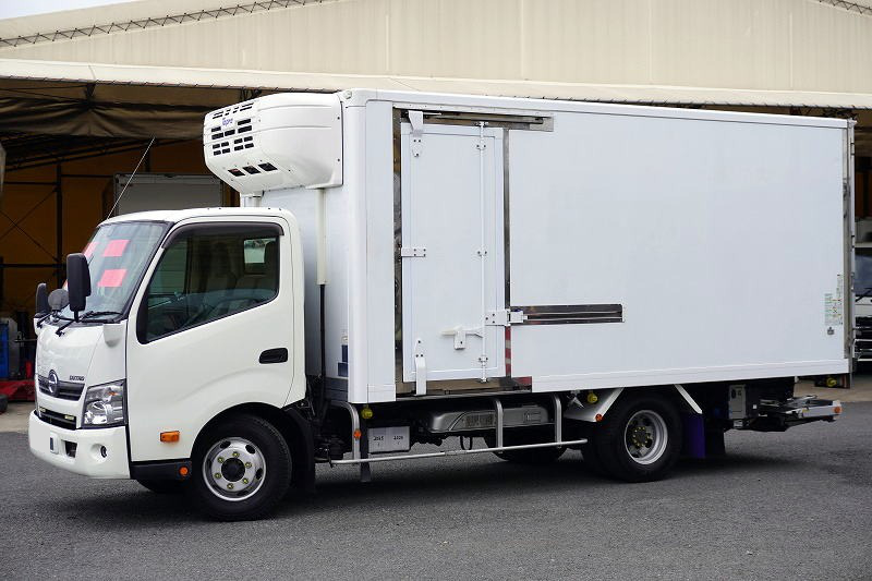 日野 デュトロ 小型 冷凍冷蔵 低温 パワーゲート の中古トラック【車両No.186631】