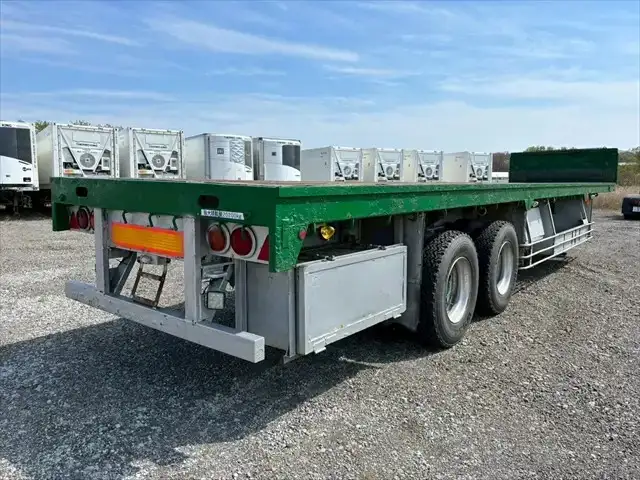 国内・その他 国産車その他 トレーラー/その他 トレーラー 2軸 TF26G8C2の中古トラック画像4