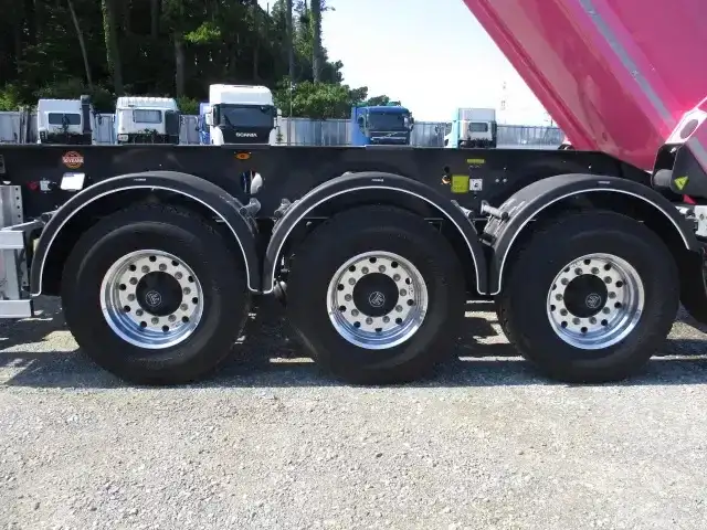輸入車・その他 輸入車その他 トレーラー/その他 トレーラー 3軸 エアサスの中古トラック画像19