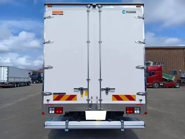 日野 レンジャー 中型/増トン ウイング パワーゲート エアサスの中古トラック画像4