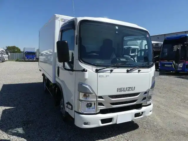 いすゞ エルフ 小型 冷凍冷蔵 中温 床ステンの中古トラック画像2