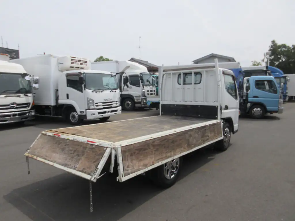 三菱 キャンター 小型 平ボディ TPG-FBA50 H28の中古トラック画像8