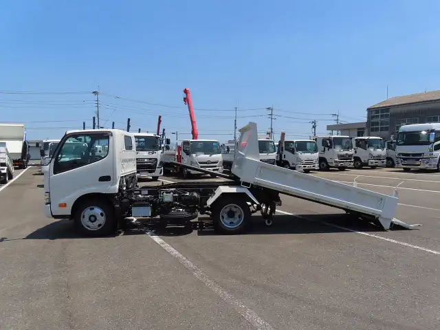 日野 デュトロ 小型 ダンプ ローダー 2KG-XZU600Tの中古トラック画像4