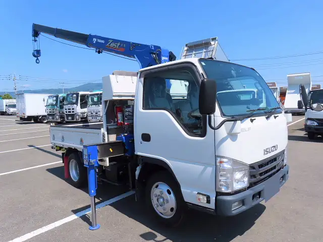 いすゞ エルフ 小型 クレーン付 床鉄板 3段の中古トラック画像3