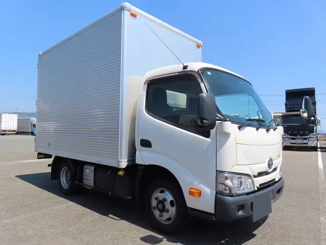 トヨタ ダイナ 小型 アルミバン サイドドア 2RG-XZC605の中古トラック画像3