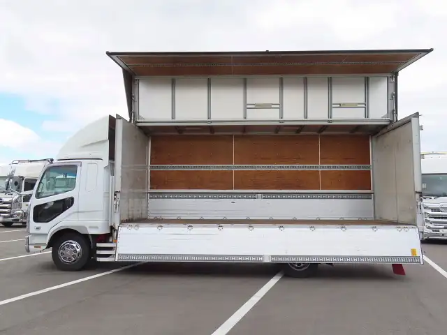 三菱 ファイター 中型/増トン ウイング エアサス ベッドの中古トラック画像7