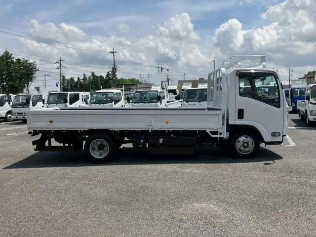 いすゞ エルフ 小型 平ボディ  R2の中古トラック画像3