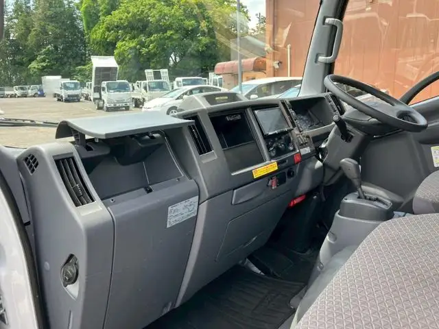 いすゞ エルフ 小型 平ボディ  R2の中古トラック画像8