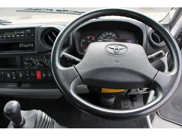 トヨタ トヨエース 小型 平ボディ パワーゲート 床鉄板の中古トラック画像9