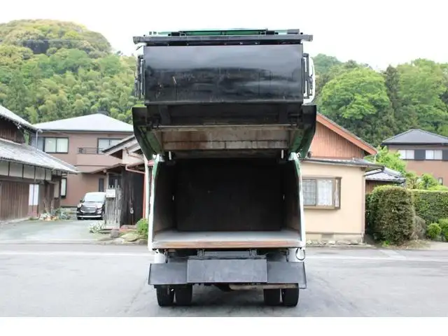 いすゞ エルフ 小型 パッカー車 巻き込み式 回転ダンプ式の中古トラック画像5